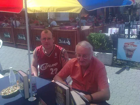 Az Ünnepi Könyvhéten Budapesten Farkas Péterrel 2015. június 6.