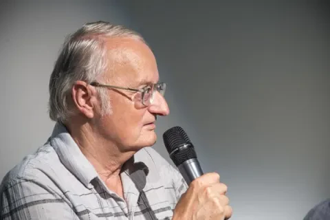 Rólam, 8. kép